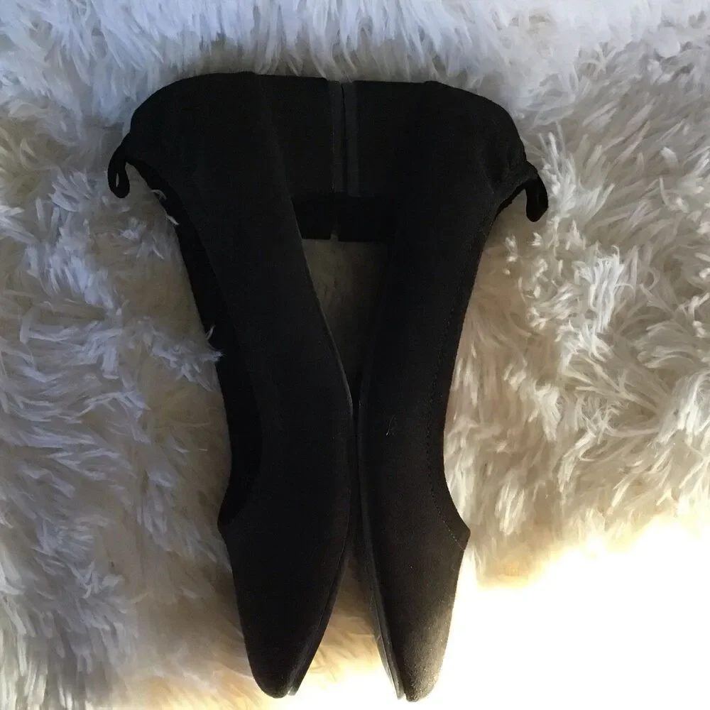 Brash Black Ballet Pump Size 7  Preppy Casual 1” Heel Slip On